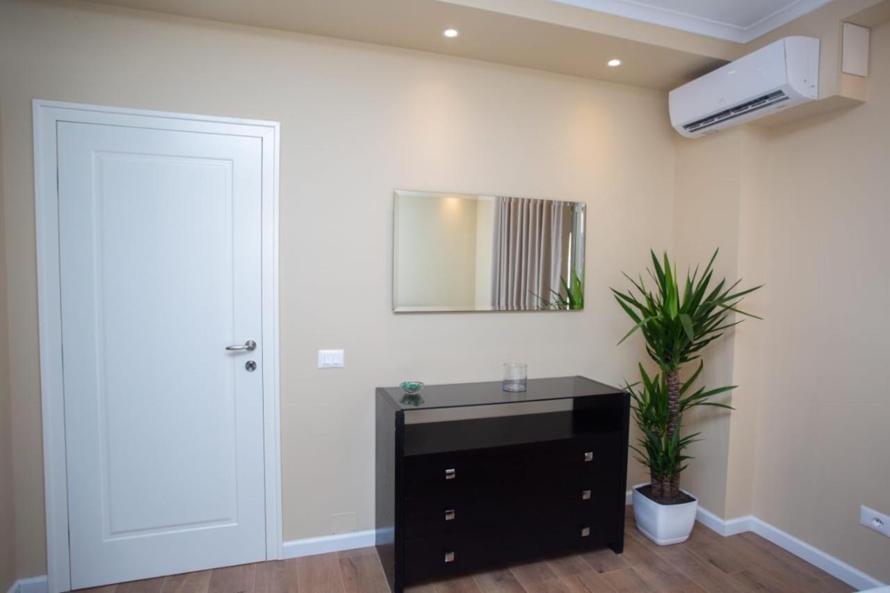David Center Apartment Τίρανα Εξωτερικό φωτογραφία